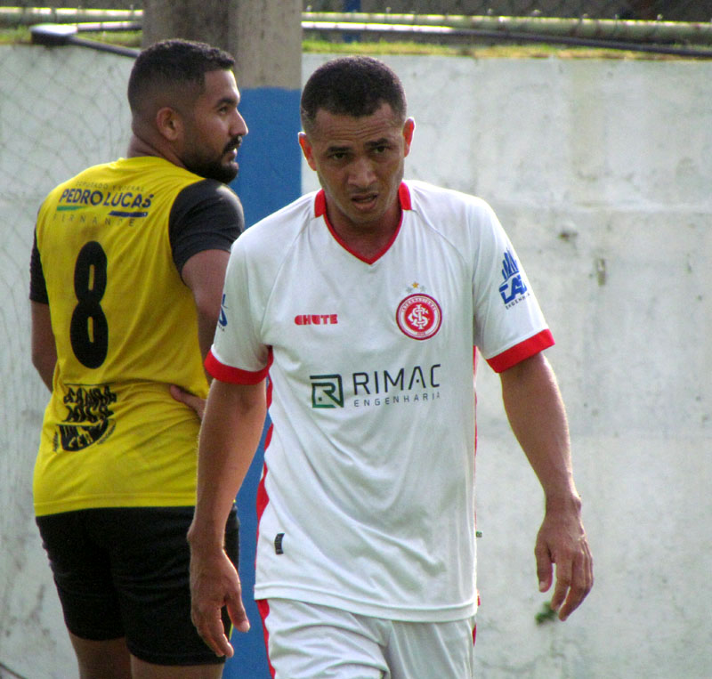 APCEF/SP  Alunos da ONG competem em torneio de xadrez pela APCEF/SP -  APCEF/SP